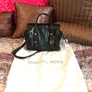 Authentic black leather Michael kors medium bag